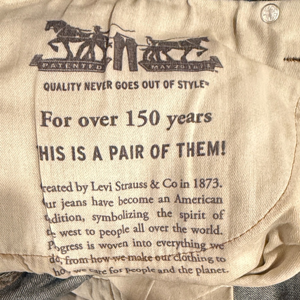 Levi's 559 Relaxed Fit Dark Blue Jeans - Picture 2 of 6